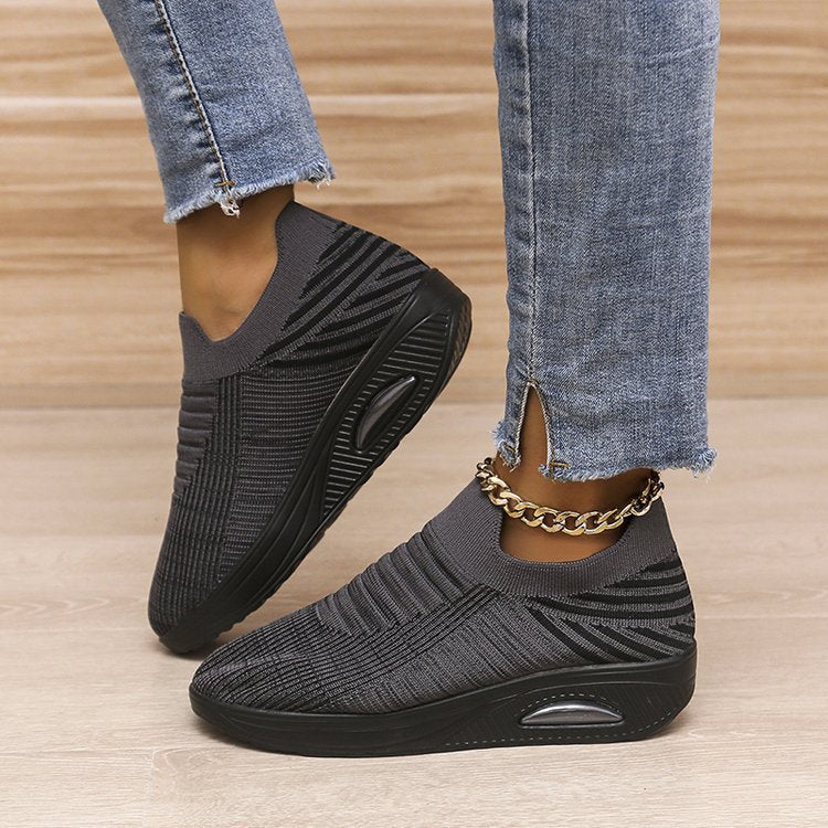 Women's low top fly woven casual sneakers