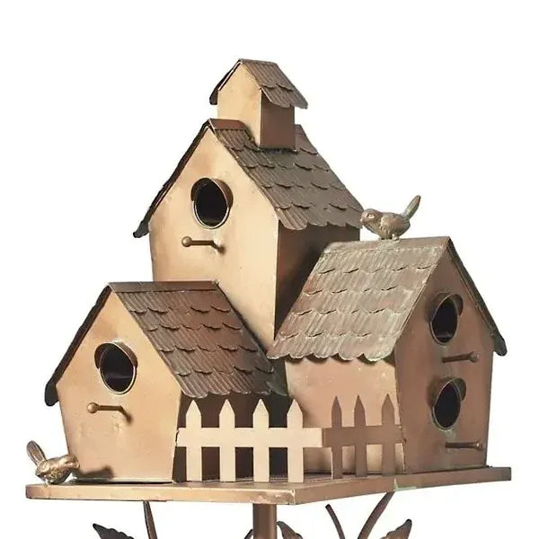 Birdhouse Stakes