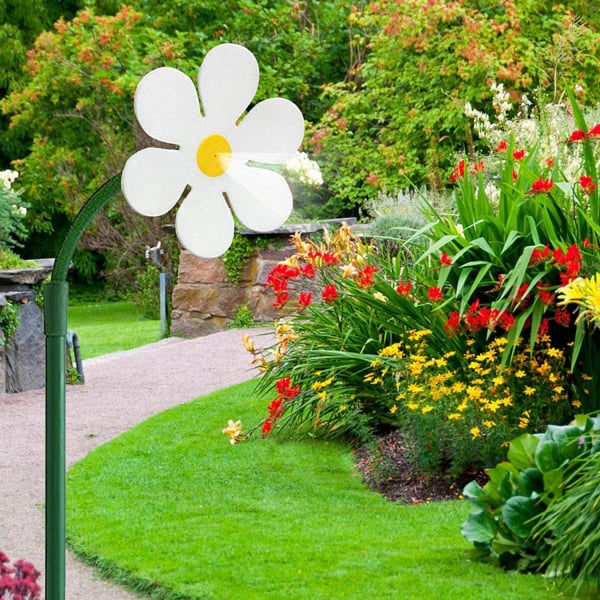 Crazy Flower-Shaped Garden Sprinkler