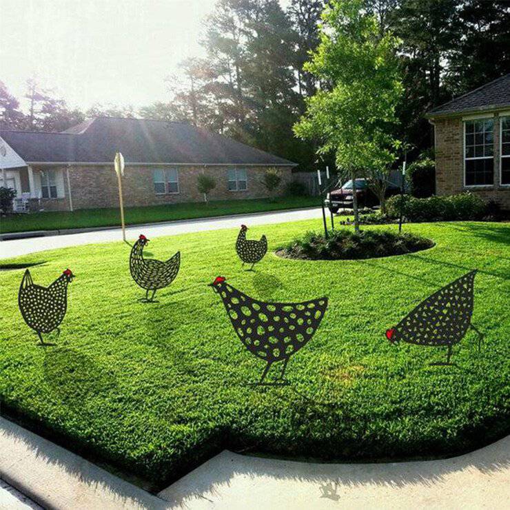 Sherem Metal Chicken Garden Sculpture