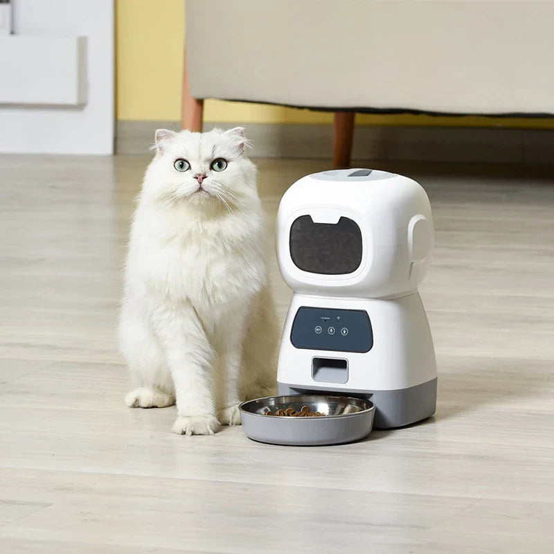 Smart Automatic Pet Feeder For Dogs And Cats