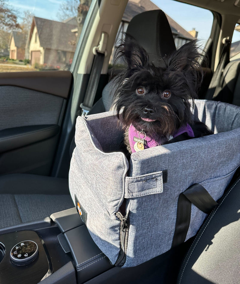 Waggle Portable Pet Nonslip Car Seat With Seat Belt